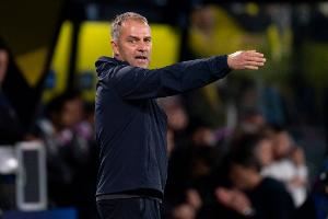 记者：弗里克将保持一线队动态轮换，根据需要将青训球员纳入名单